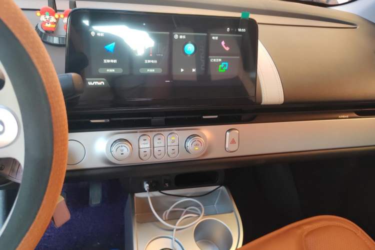 Used CHANGAN NEVO Lumin 2026 Model Treasure Edition 301km Cherished Beige Ningde Audio And AC Panel