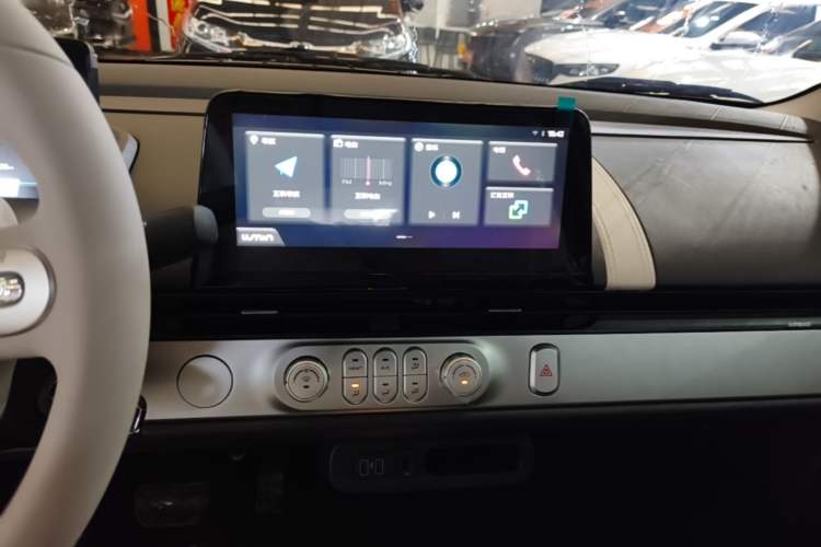 Used CHANGAN NEVO Lumin 2026 Model Treasure Edition 205km Passionate Beige Ningde Audio And AC Panel