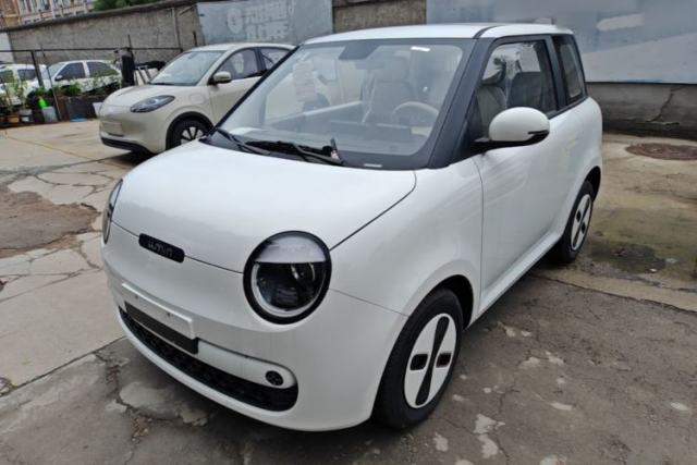 Used CHANGAN NEVO Lumin 2026 Model Treasure Edition 205km Beloved Beige Guoxuan