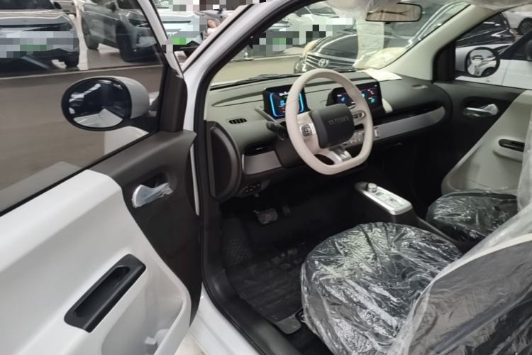 Used CHANGAN NEVO Lumin 2026 Model Treasure Edition 205km Passionate Beige Ningde Driver Seat