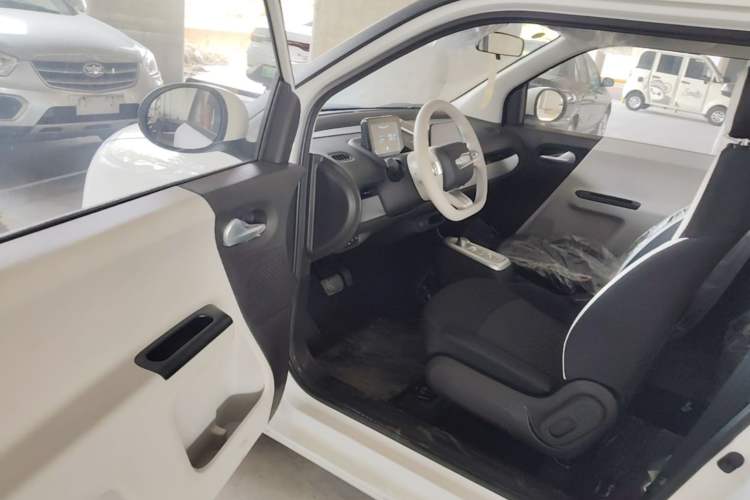 Used CHANGAN NEVO Lumin 2026 Model Treasure Edition 205km Passionate Beige Ningde Driver Seat