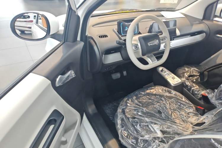 Used CHANGAN NEVO Lumin 2026 Model Treasure Edition 205km Passionate Beige Ningde Driver Seat