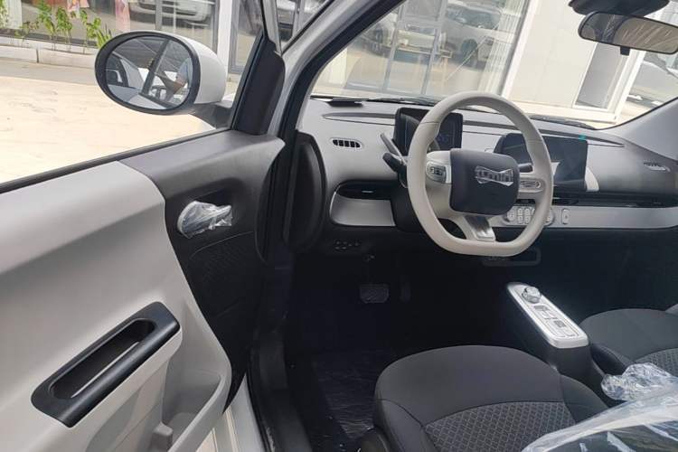 Used CHANGAN NEVO Lumin 2026 Model Treasure Edition 205km Passionate Beige Ningde Driver Seat