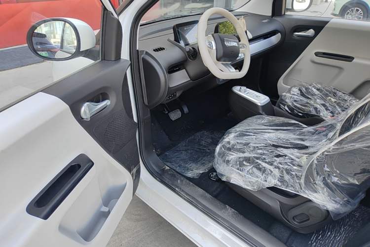 Used CHANGAN NEVO Lumin 2026 Model Treasure Edition 205km Passionate Beige Ningde Driver Seat