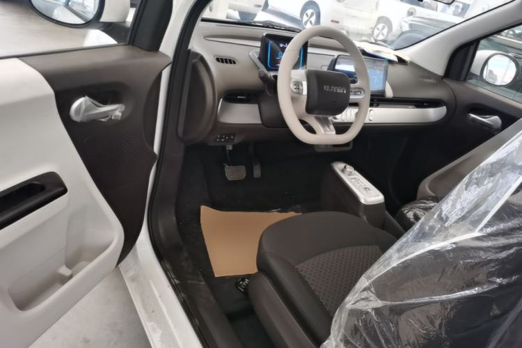 Used CHANGAN NEVO Lumin 2026 Model Treasure Edition 205km Passionate Beige Ningde Driver Seat
