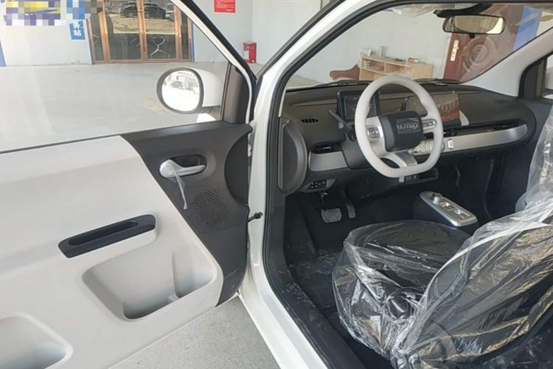 Used CHANGAN NEVO Lumin 2026 Model Treasure Edition 205km Passionate Beige Ningde Driver Seat