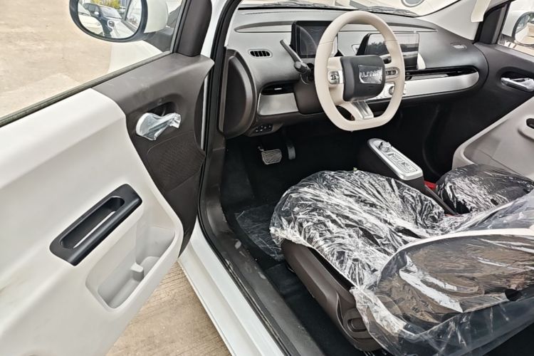 Used CHANGAN NEVO Lumin 2026 Model Treasure Edition 205km Passionate Beige Ningde Driver Seat