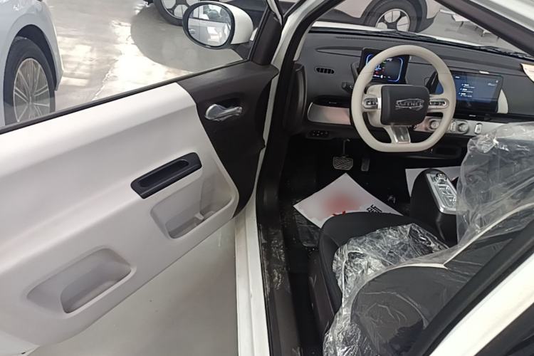 Used CHANGAN NEVO Lumin 2026 Model Treasure Edition 205km Passionate Beige Ningde Driver Seat