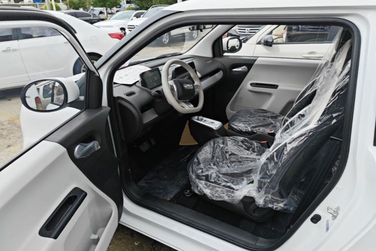 Used CHANGAN NEVO Lumin 2026 Model Treasure Edition 205km Passionate Beige Ningde Driver Seat
