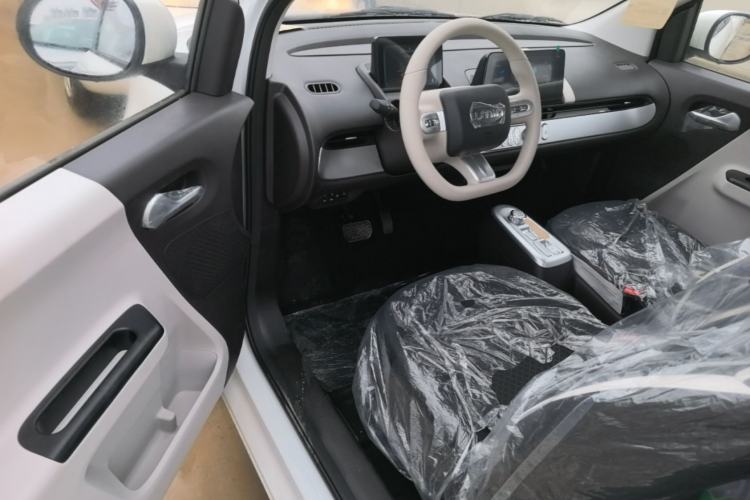 Used CHANGAN NEVO Lumin 2026 Model Treasure Edition 205km Passionate Beige Ningde Driver Seat