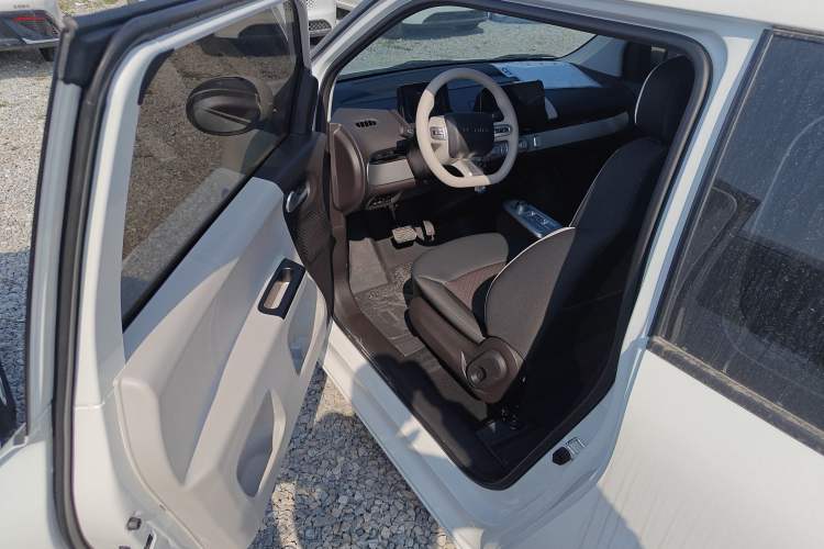 Used CHANGAN NEVO Lumin 2026 Model Treasure Edition 301km Cherished Beige Ningde Driver Seat