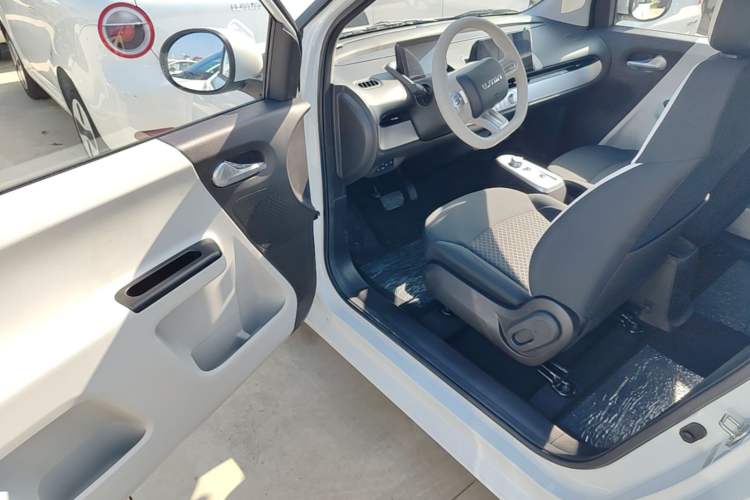 Used CHANGAN NEVO Lumin 2026 Model Treasure Edition 205km Passionate Beige Ningde Driver Seat