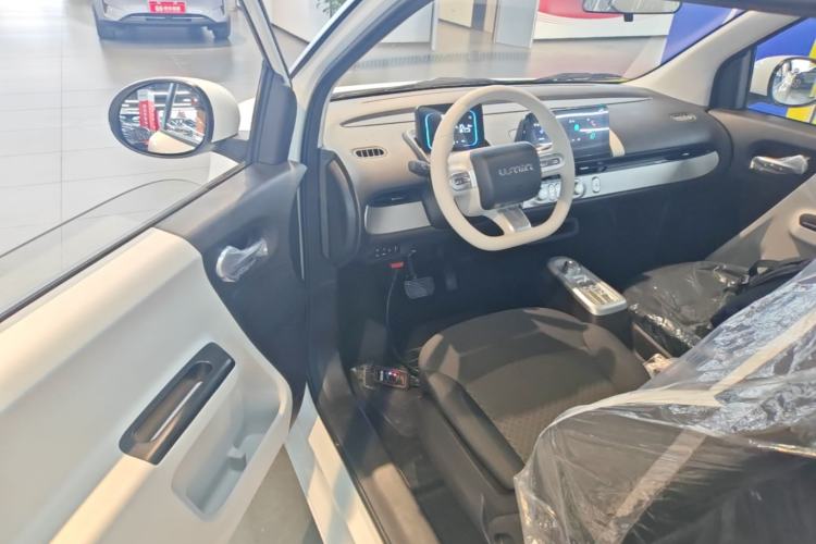 Used CHANGAN NEVO Lumin 2026 Model Treasure Edition 205km Passionate Beige Ningde Driver Seat