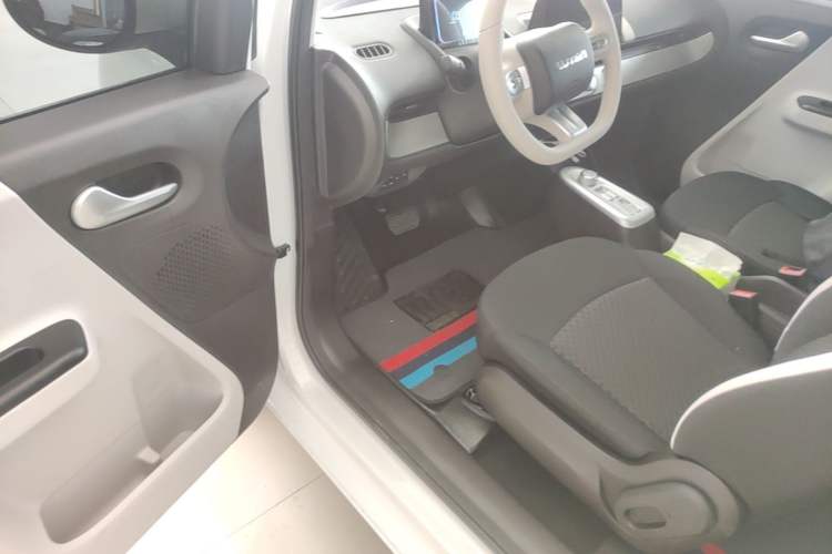 Used CHANGAN NEVO Lumin 2026 Model Treasure Edition 205km Passionate Beige Ningde Driver Seat