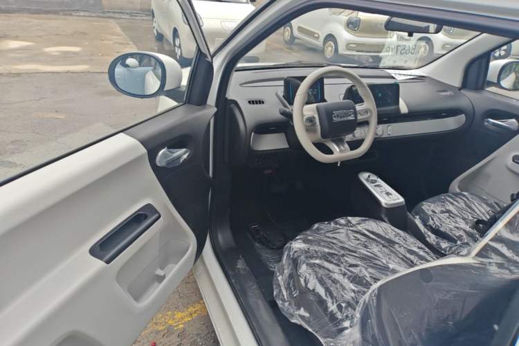 Used CHANGAN NEVO Lumin 2026 Model Treasure Edition 205km Beloved Beige Guoxuan Driver Seat