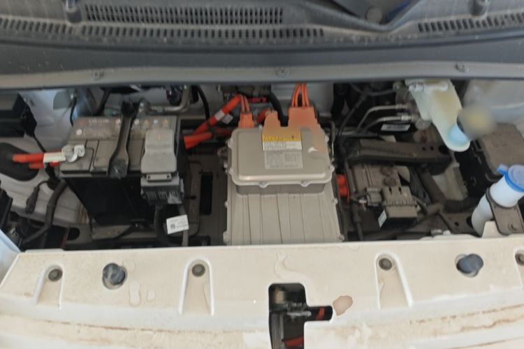 Used CHANGAN NEVO Lumin 2026 Model Treasure Edition 205km Passionate Beige Ningde Engine Bay