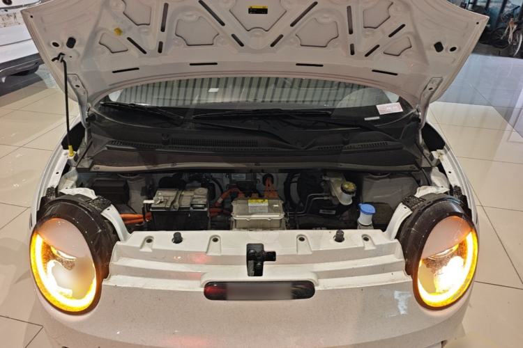 Used CHANGAN NEVO Lumin 2026 Model Treasure Edition 301km Cherished Beige Ningde Engine Bay