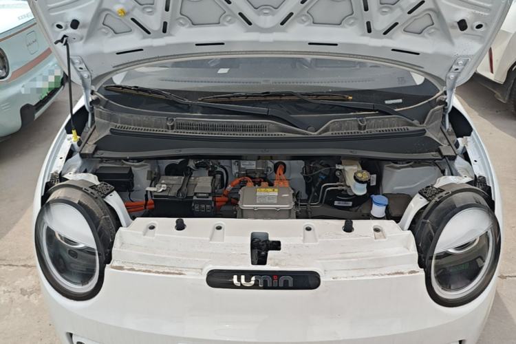 Used CHANGAN NEVO Lumin 2026 Model Treasure Edition 205km Passionate Beige Ningde Engine Bay