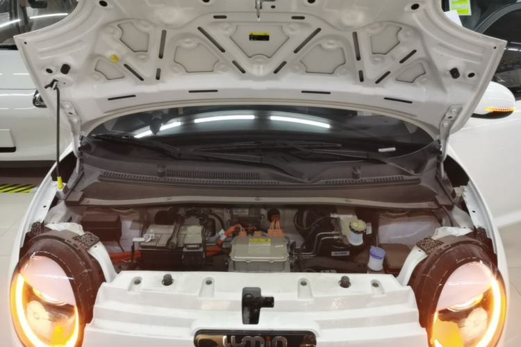 Used CHANGAN NEVO Lumin 2026 Model Treasure Edition 205km Passionate Beige Ningde Engine Bay