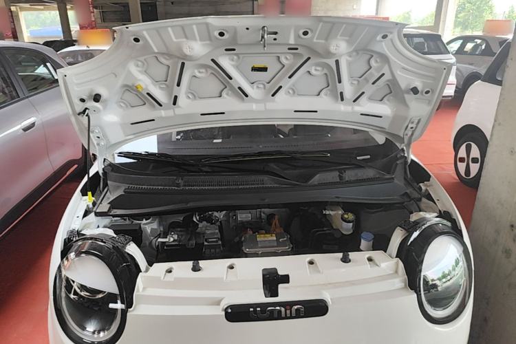 Used CHANGAN NEVO Lumin 2026 Model Treasure Edition 205km Passionate Beige Ningde Engine Bay