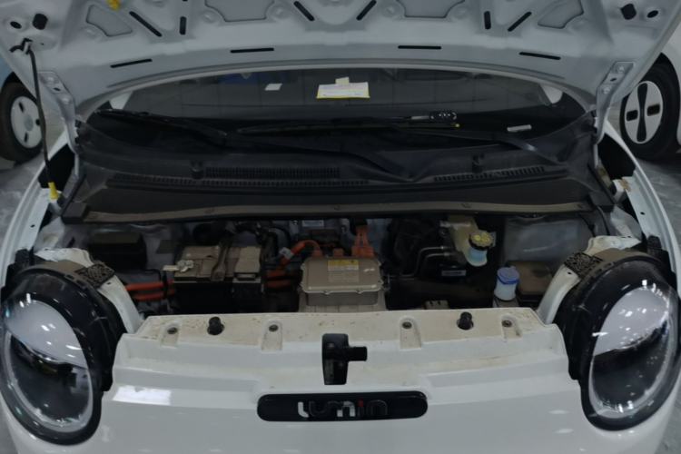 Used CHANGAN NEVO Lumin 2026 Model Treasure Edition 205km Passionate Beige Ningde Engine Bay