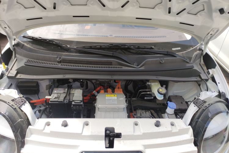 Used CHANGAN NEVO Lumin 2026 Model Treasure Edition 205km Passionate Beige Ningde Engine Bay
