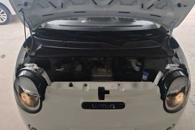 Used CHANGAN NEVO Lumin 2026 Model Treasure Edition 205km Passionate Beige Ningde Engine Bay