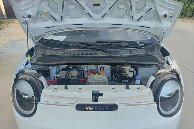 Used CHANGAN NEVO Lumin 2026 Model Treasure Edition 205km Passionate Beige Ningde Engine Bay