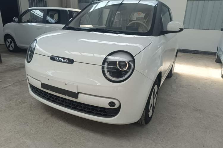 Used CHANGAN NEVO Lumin 2026 Model Treasure Edition 205km Passionate Beige Ningde Guazi used car, China used car export, Used car for sale, Used  cars, Cheapest cars for sale