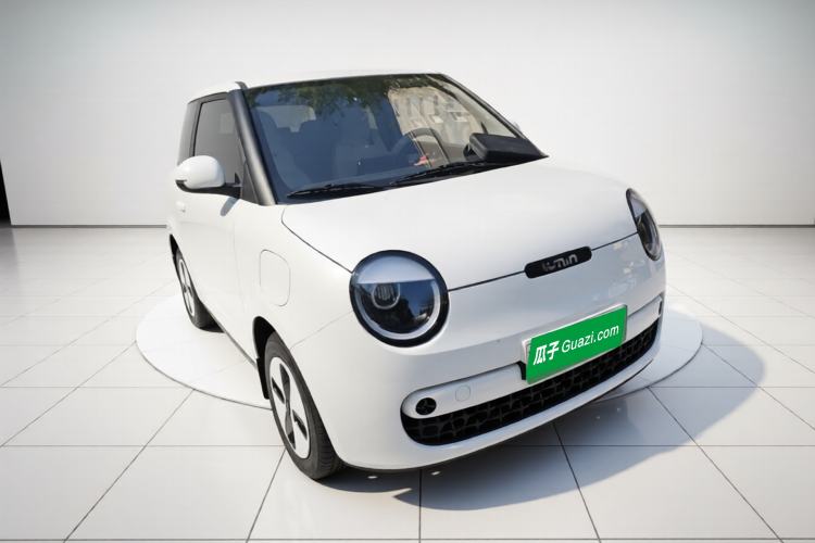 Used CHANGAN NEVO Lumin 2026 Model Treasure Edition 205km Beloved Beige Guoxuan Exterior 1