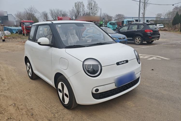 Used CHANGAN NEVO Lumin 2026 Model Treasure Edition 205km Passionate Beige Ningde Exterior 1