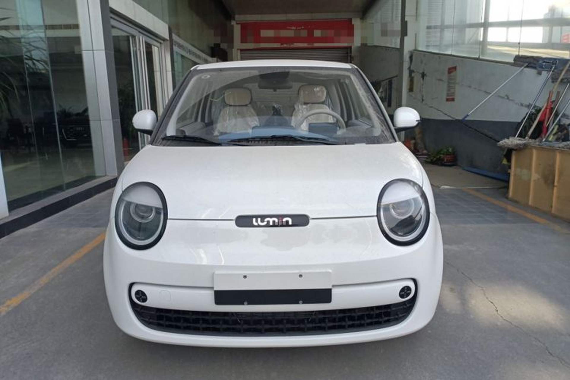 Used CHANGAN NEVO Lumin 2026 Model Treasure Edition 205km Beloved Beige Guoxuan Exterior 1