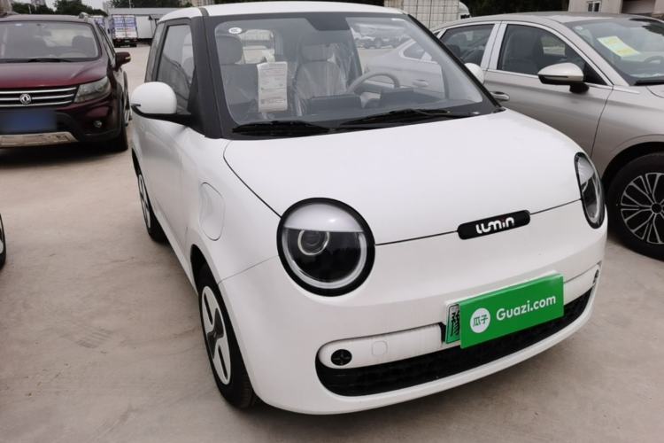 Used CHANGAN NEVO Lumin 2026 Model Treasure Edition 205km Passionate Beige Ningde Exterior 1