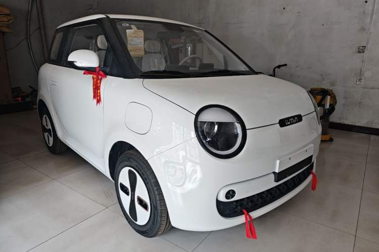 Used CHANGAN NEVO Lumin 2026 Model Treasure Edition 205km Passionate Beige Ningde Exterior 1