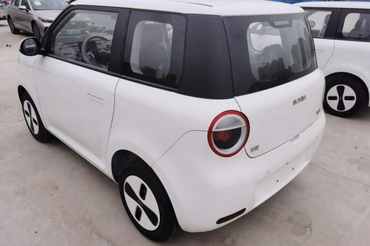 Used CHANGAN NEVO Lumin 2026 Model Treasure Edition 205km Passionate Beige Ningde Exterior 2