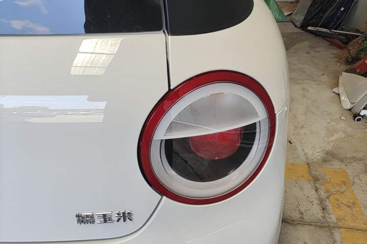 Used CHANGAN NEVO Lumin 2026 Model Treasure Edition 301km Cherished Beige Ningde Exterior 3