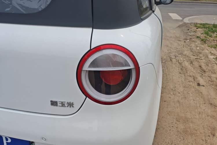Used CHANGAN NEVO Lumin 2026 Model Treasure Edition 205km Passionate Beige Ningde Exterior 3