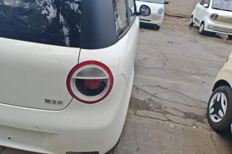 Used CHANGAN NEVO Lumin 2026 Model Treasure Edition 205km Beloved Beige Guoxuan Exterior 3