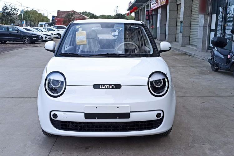 Used CHANGAN NEVO Lumin 2026 Model Treasure Edition 205km Passionate Beige Ningde Exterior 4