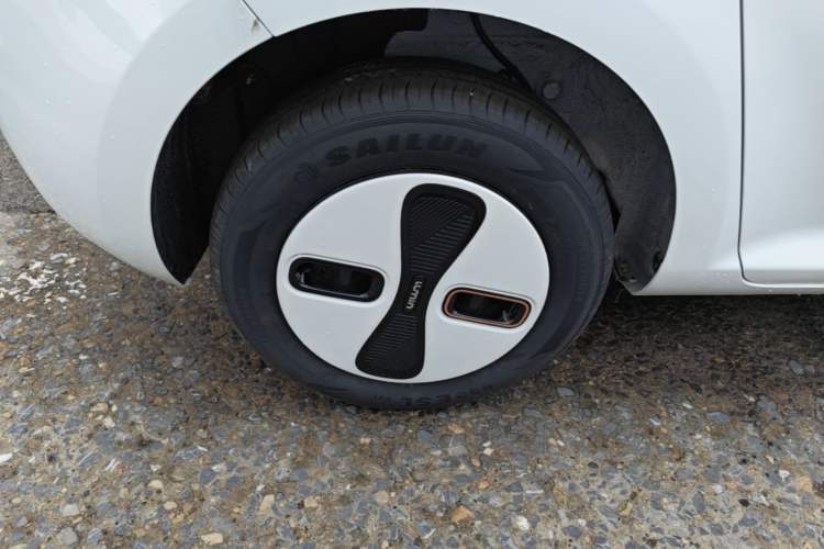 Used CHANGAN NEVO Lumin 2026 Model Treasure Edition 205km Passionate Beige Ningde Exterior 5