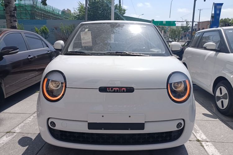 Used CHANGAN NEVO Lumin 2026 Model Treasure Edition 205km Passionate Beige Ningde Front