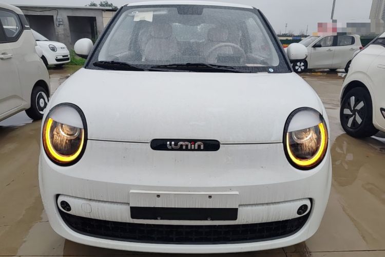 Used CHANGAN NEVO Lumin 2026 Model Treasure Edition 205km Passionate Beige Ningde Front