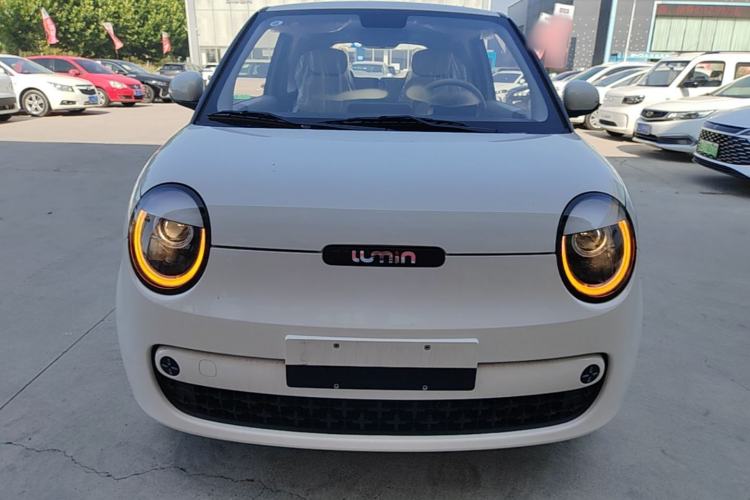 Used CHANGAN NEVO Lumin 2026 Model Treasure Edition 205km Passionate Beige Ningde Front