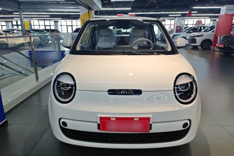 Used CHANGAN NEVO Lumin 2026 Model Treasure Edition 205km Passionate Beige Ningde Front