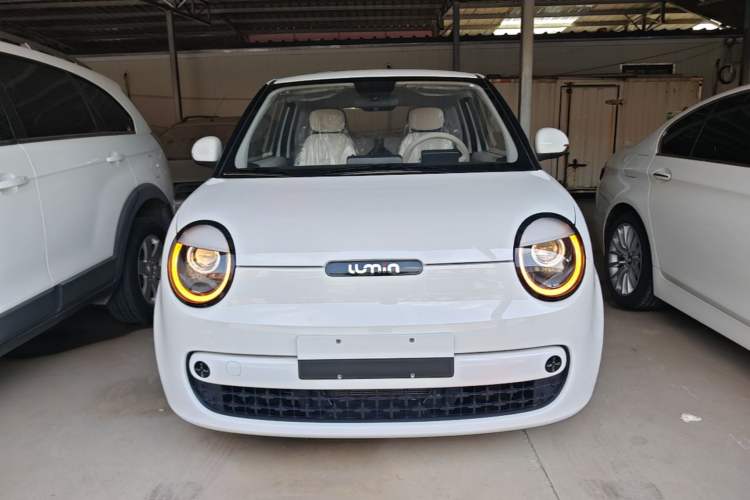 Used CHANGAN NEVO Lumin 2026 Model Treasure Edition 301km Cherished Beige Ningde Front