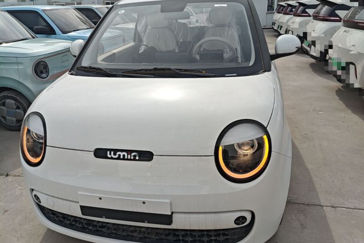 Used CHANGAN NEVO Lumin 2026 Model Treasure Edition 205km Passionate Beige Ningde Front