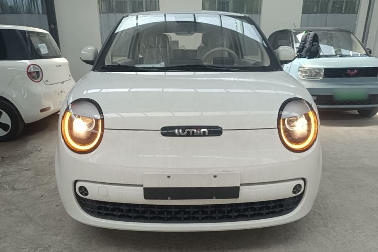 Used CHANGAN NEVO Lumin 2026 Model Treasure Edition 205km Passionate Beige Ningde Front