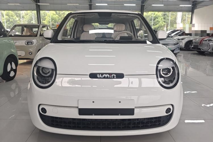 Used CHANGAN NEVO Lumin 2026 Model Treasure Edition 205km Passionate Beige Ningde Front