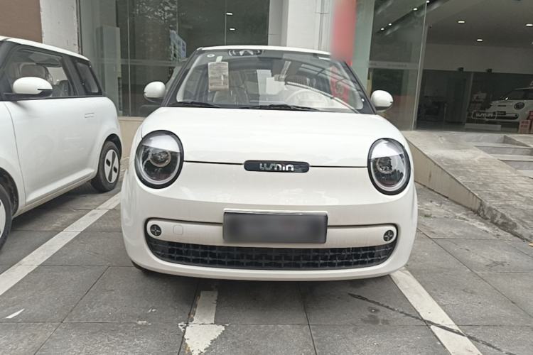 Used CHANGAN NEVO Lumin 2026 Model Treasure Edition 205km Beloved Beige Guoxuan Front