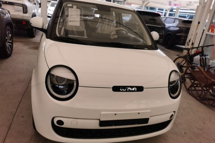 Used CHANGAN NEVO Lumin 2026 Model Treasure Edition 205km Passionate Beige Ningde Front